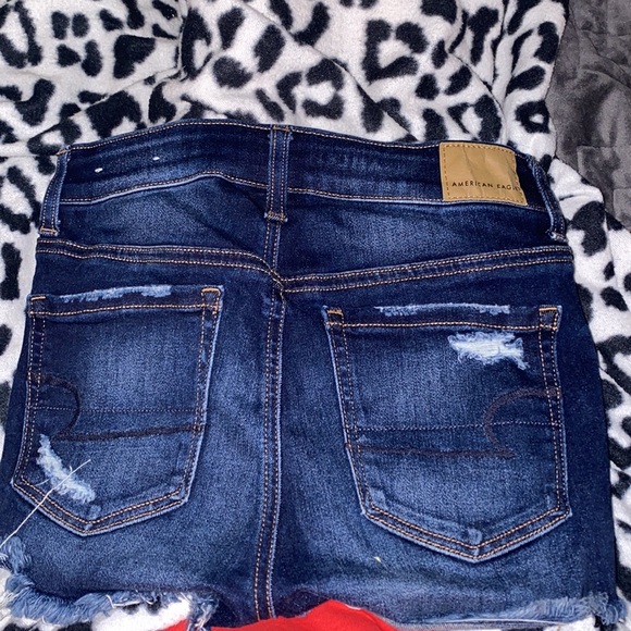 American Eagle Shorts - Picture 4 of 4